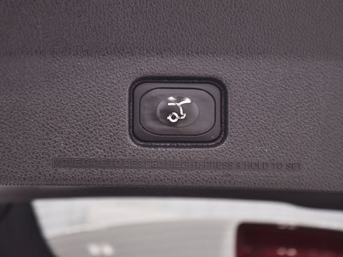 Used 2014 Ford Explorer Limited w/ Equipment Group 301A AWD/4WD image 39