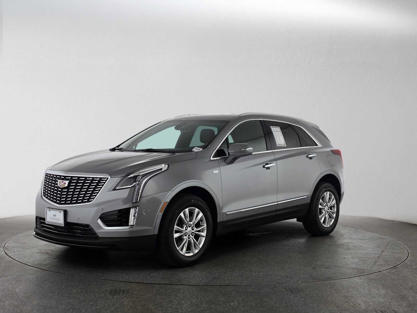 Used 2026 Cadillac XT5 Luxury w/ LPO, Floor Liner Package AWD/4WD image 7