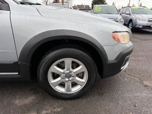 Used 2008 Volvo XC70 3.2 image 14
