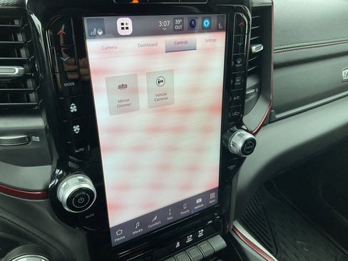 Used 2025 RAM 1500 Rebel image 28