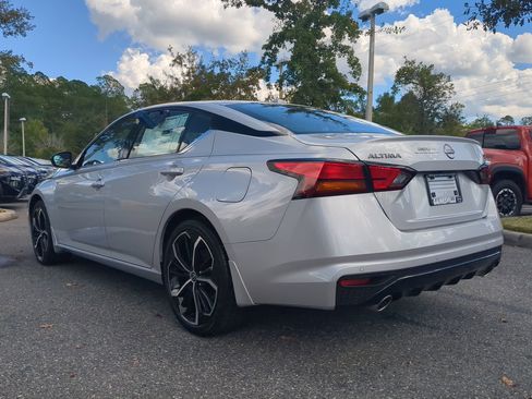 New 2025 Nissan Altima 2.5 SR image 6