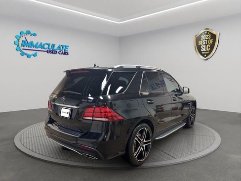 Used 2018 Mercedes-Benz GLE 43 AMG 4MATIC w/ Premium 2 Package image 5