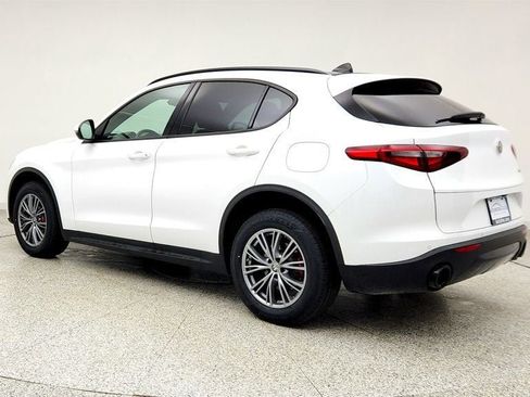 Used 2023 Alfa Romeo Stelvio Sprint image 7