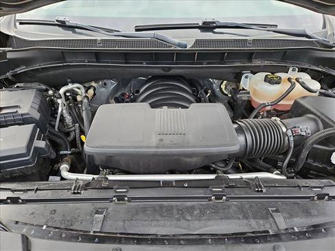 Used 2024 Chevrolet Suburban LT AWD/4WD image 24