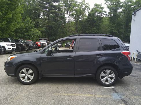 Used 2014 Subaru Forester 2.5i Premium w/ All-Weather Package AWD/4WD image 7