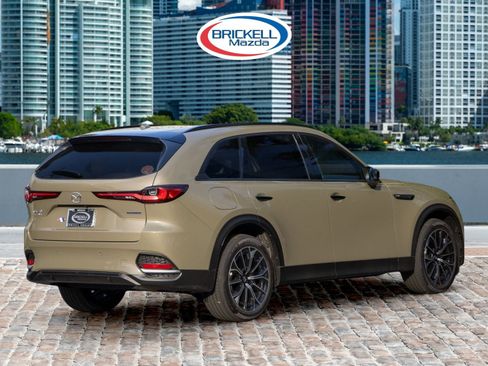 New 2025 MAZDA CX-70 Plug-In Hybrid w/ Premium Plus image 12