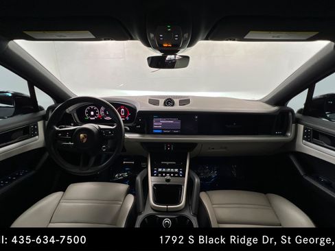 Used 2024 Porsche Cayenne S w/ Premium Package Plus (PP1) AWD/4WD image 9