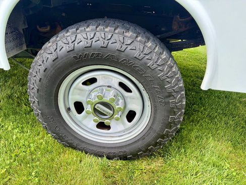 Used 2018 Ford F350 XL w/ Power Equipment Group AWD/4WD image 29