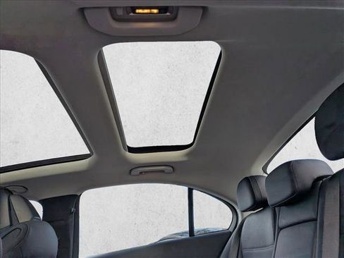 Certified 2025 Mercedes-Benz C 300 4MATIC Sedan image 19