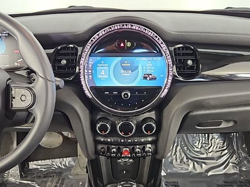 Certified 2023 MINI Cooper S image 26