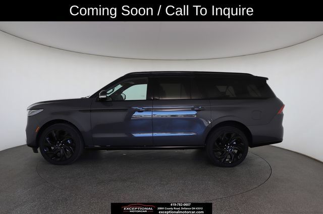 Used 2026 Lincoln Navigator L Black Label AWD/4WD image 7