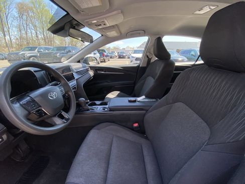 Used 2025 Toyota Camry LE image 20