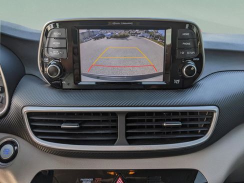 Used 2019 Hyundai Tucson SEL image 16