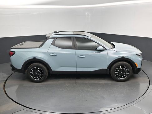 Used 2023 Hyundai Santa Cruz SEL Premium image 13