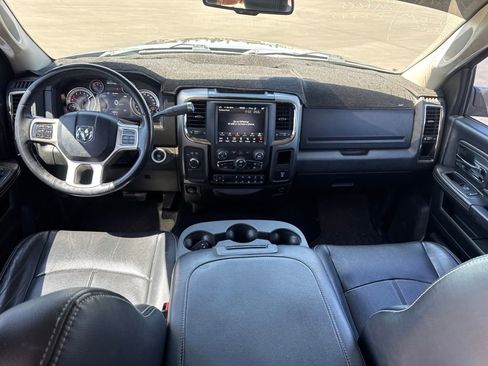 Used 2018 RAM 2500 Laramie w/ Sport Appearance Group AWD/4WD image 16
