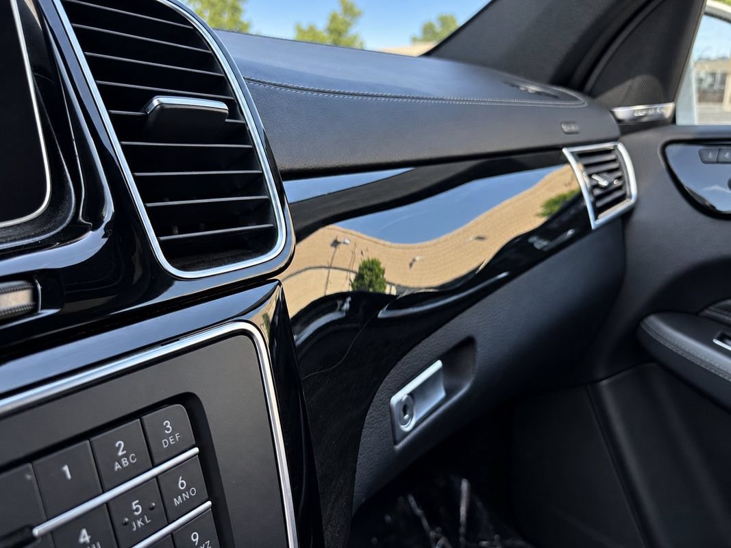 Used 2019 Mercedes-Benz GLS 450 4MATIC image 19