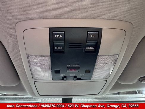 Used 2013 Lexus CT 200h FWD image 19