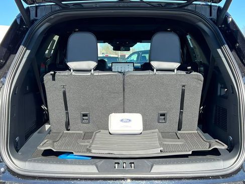 New 2026 Ford Explorer ST-Line image 42