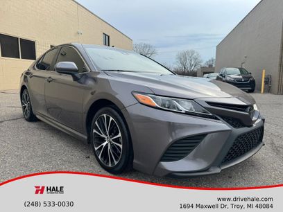 Used 2019 Toyota Camry SE