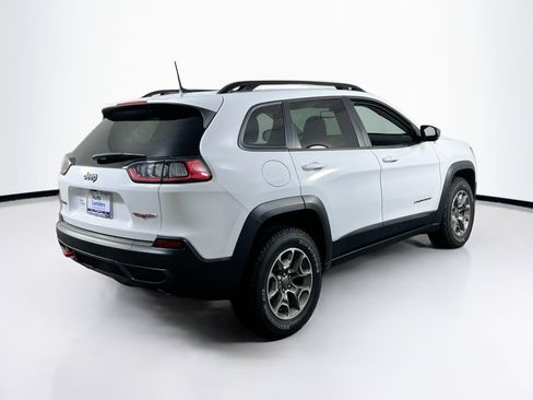 Used 2022 Jeep Cherokee Trailhawk w/ Technology Group B AWD/4WD image 5