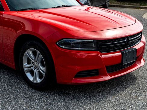Used 2022 Dodge Charger SXT image 9