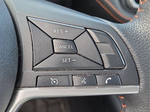 Used 2020 Nissan Kicks SR w/ Exterior Package image 17