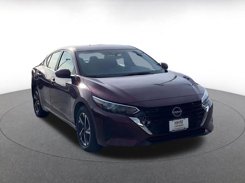 Used 2025 Nissan Sentra SV image 3