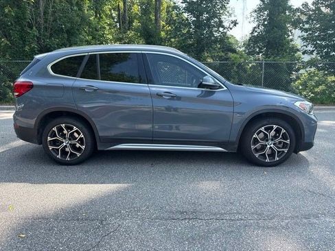 Used 2020 BMW X1 xDrive28i w/ Premium Package AWD/4WD image 12
