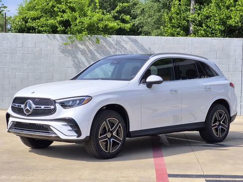 New 2026 Mercedes-Benz GLC 300 image 3
