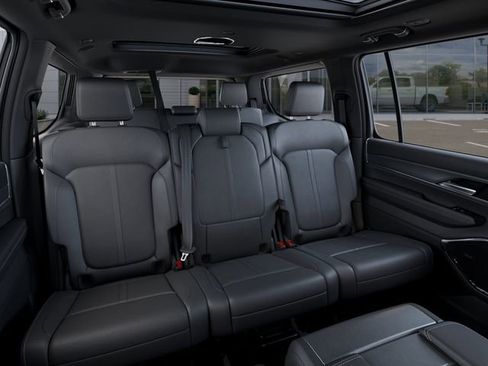 New 2026 Jeep Grand Wagoneer Limited AWD/4WD image 15