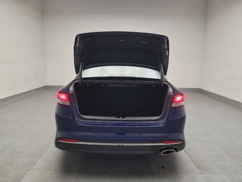 Used 2018 Kia Optima LX image 29