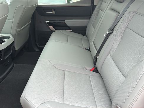 Used 2023 Toyota Tundra Limited AWD/4WD image 24