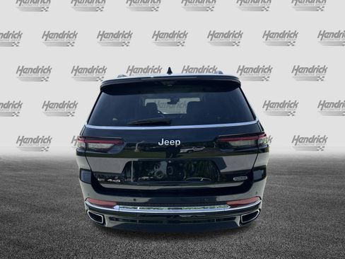 Used 2021 Jeep Grand Cherokee L Overland w/ Advanced Protech Group III AWD/4WD image 9