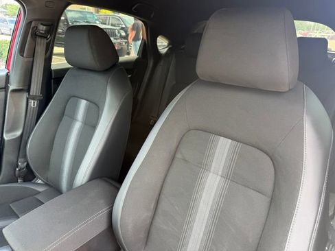 Used 2023 Honda Civic Sport image 12