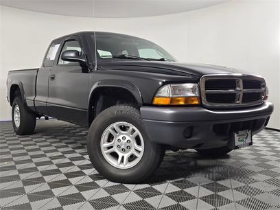Used 2004 Dodge Dakota 4x4 Club Cab w/ Tire & Handling Group