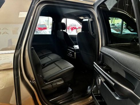 Used 2019 Ford Expedition Max XLT image 33