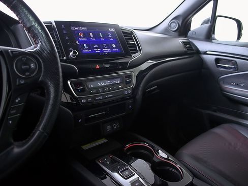 Used 2023 Honda Ridgeline Black Edition image 29