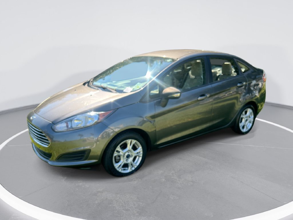 Used 2016 Ford Fiesta SE FWD image 1