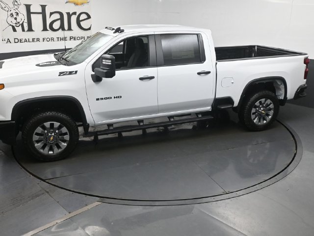 New 2026 Chevrolet Silverado 2500 Custom w/ Custom Value Package AWD/4WD image 36