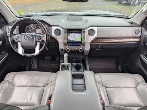Used 2017 Toyota Tundra Limited w/ Limited Premium Package image 23