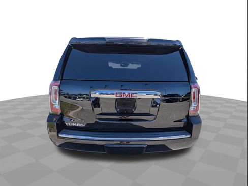 Certified 2017 GMC Yukon Denali w/ Open Road Package RWD image 5