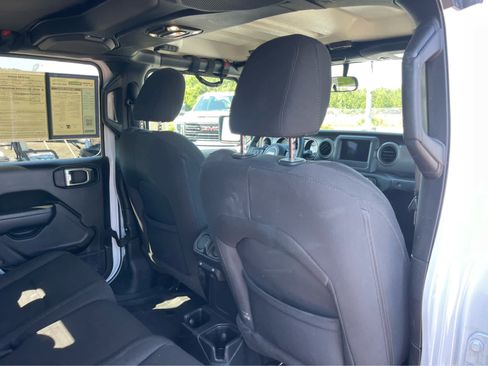 Used 2022 Jeep Gladiator Sport AWD/4WD image 24