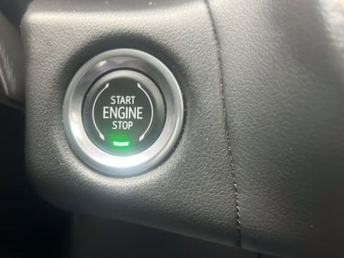 Used 2023 GMC Yukon AT4 w/ AT4 Premium Plus Package image 24