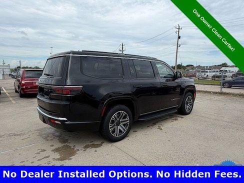 Used 2024 Jeep Wagoneer Series II w/ Flexible Seating Group RWD image 5
