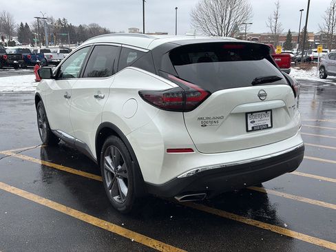 Used 2023 Nissan Murano Platinum image 4