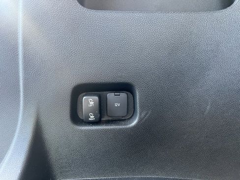 Used 2023 Ford Edge SEL w/ Sport Appearance Package image 17