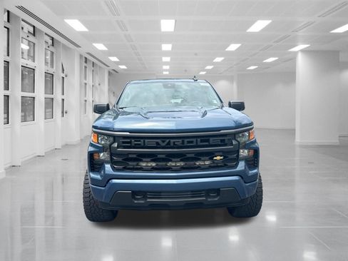 Used 2024 Chevrolet Silverado 1500 Custom RWD image 2