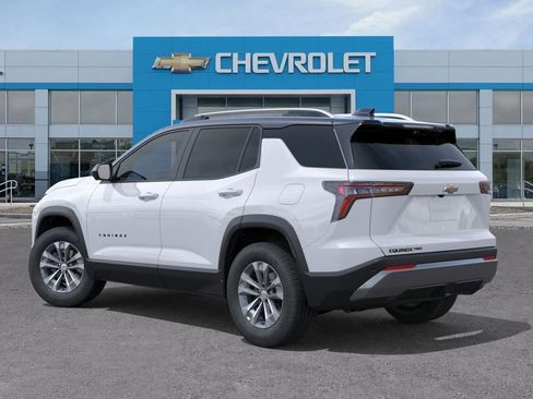 New 2026 Chevrolet Equinox LT AWD/4WD image 3
