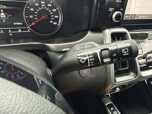 Used 2022 Kia Sorento S image 28