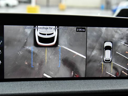 Used 2024 Kia EV6 Wind w/ Wind Technology Package image 21